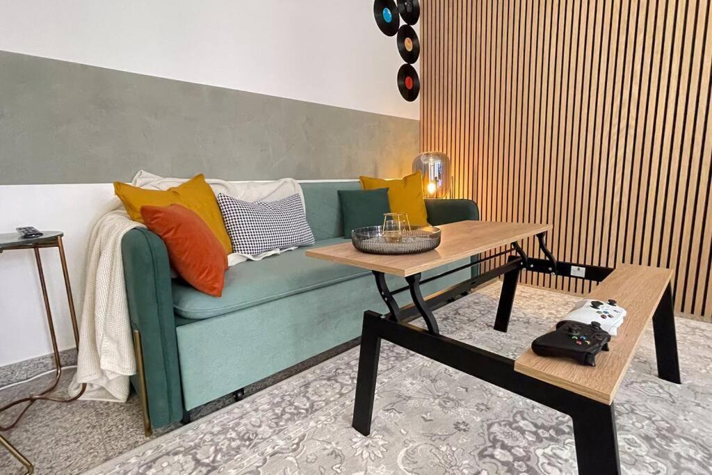 Modern City Apartment L Netflix L Fast Wifi L Xbox Berlin Kültér fotó